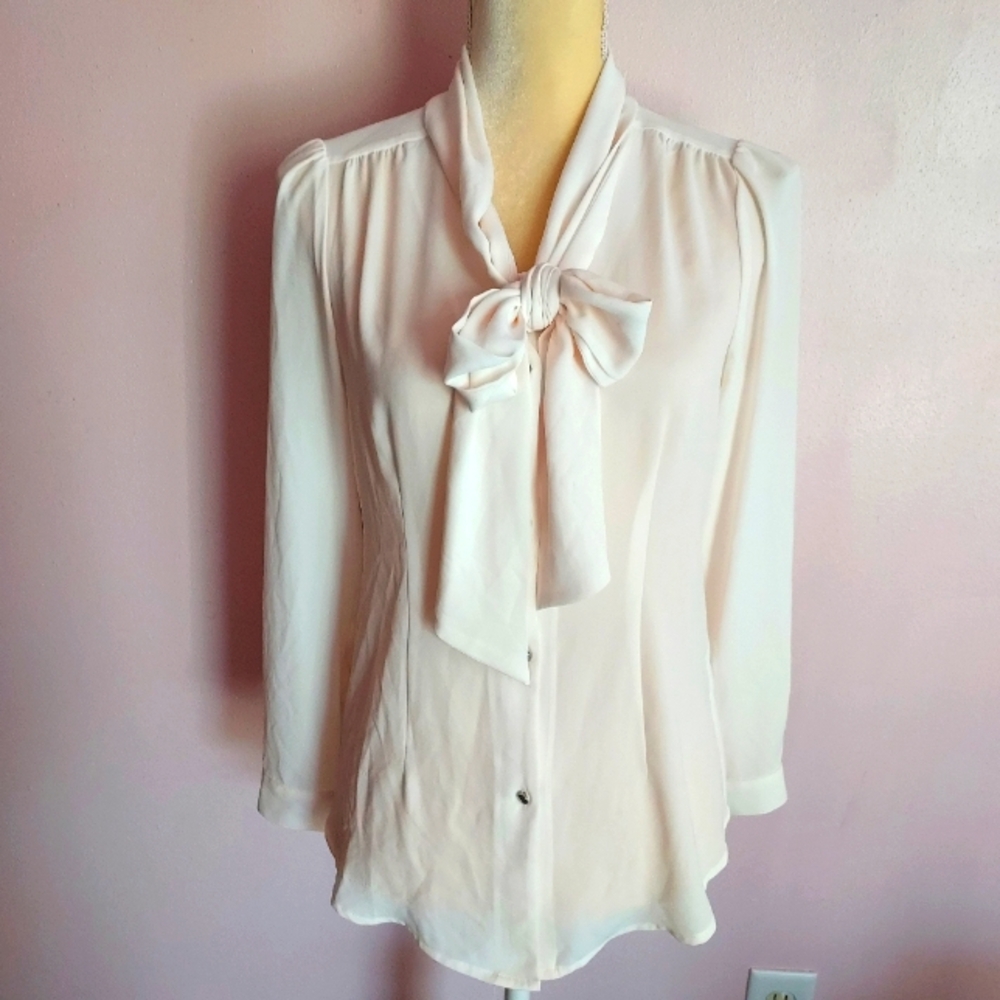 White House Black Market Tie Neck Bow Blouse 4P